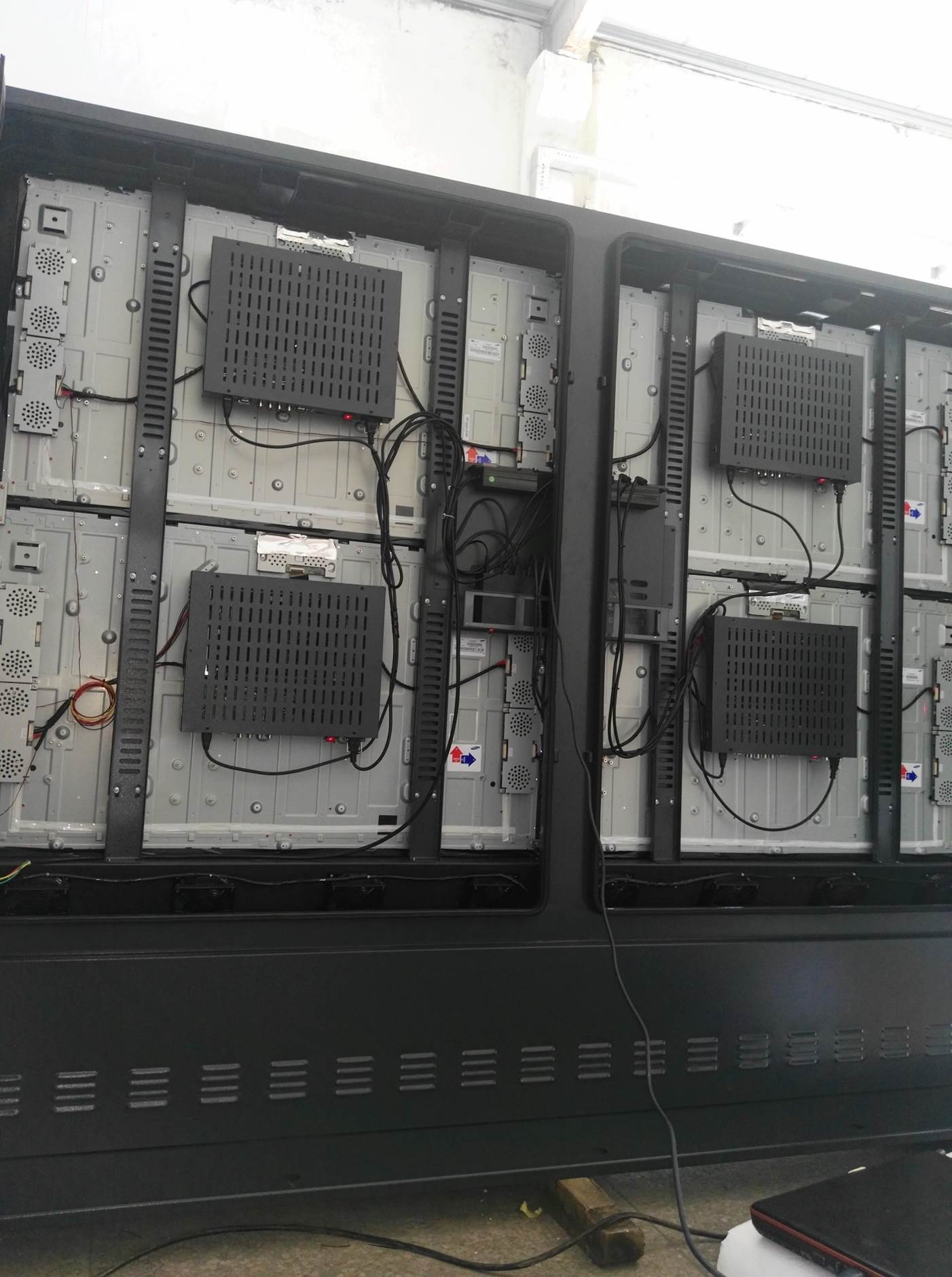 Outdoor Video Wall outdoor video walll component
