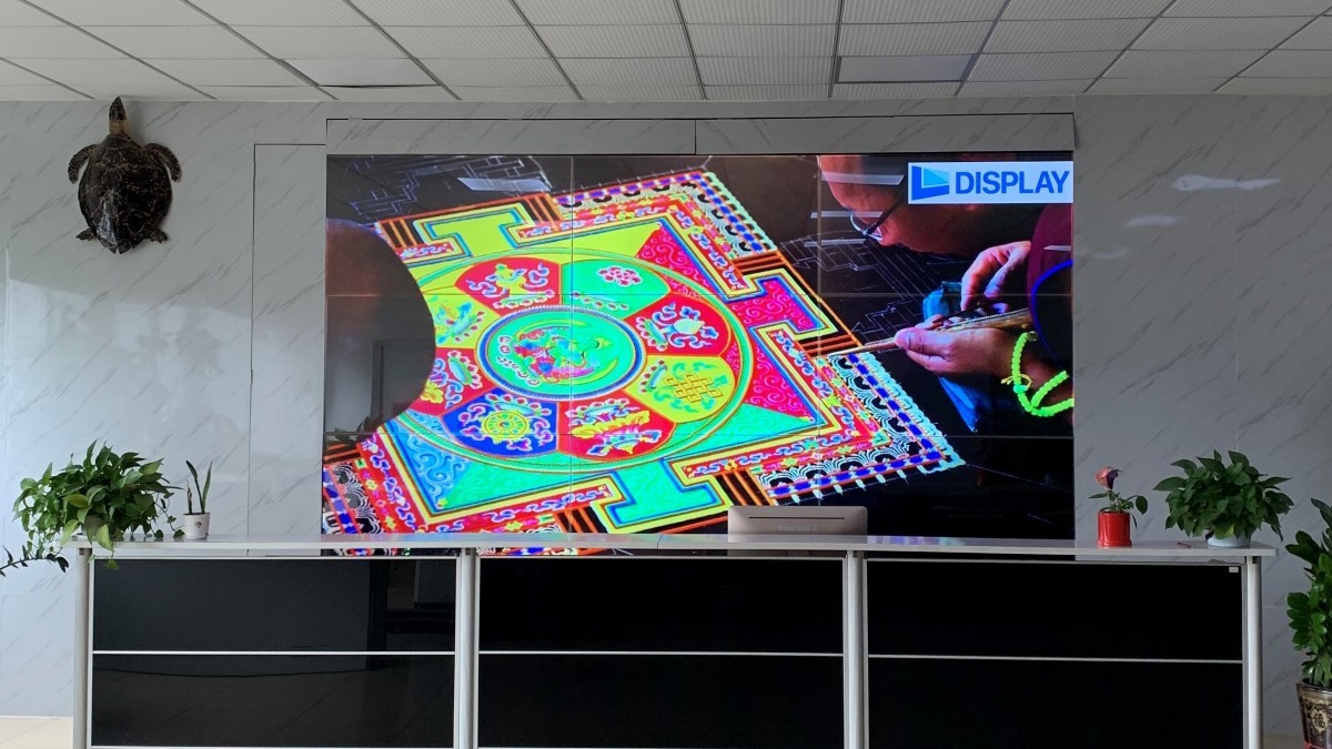 LDisplay-0mm-Video-Wall-1-web-widescreen LamasaTech Seamless Video Wall