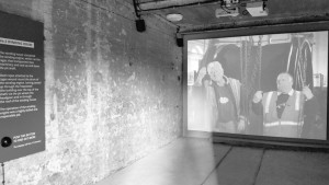 How Digital Signage Transforms the Museum Experience