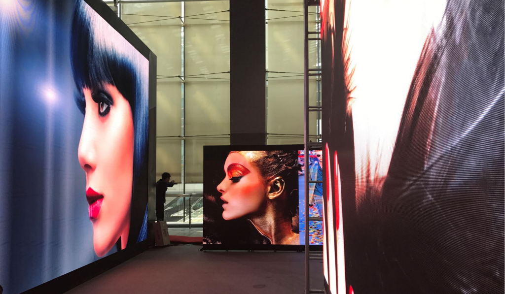The Most Creative Uses of Digital Signage Technology | LamasaTech