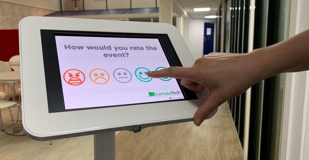 How To Clean Your Touch Screen Displays & Kiosks LamasaTech
